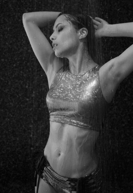 Angela Bermudez high quality star photos