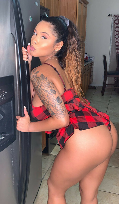 Elsababy pornstar nude photo