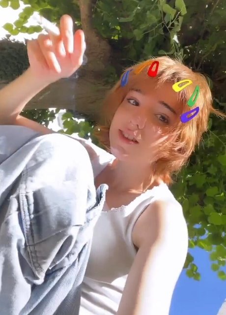 Arielle Maxine pornographic star picture