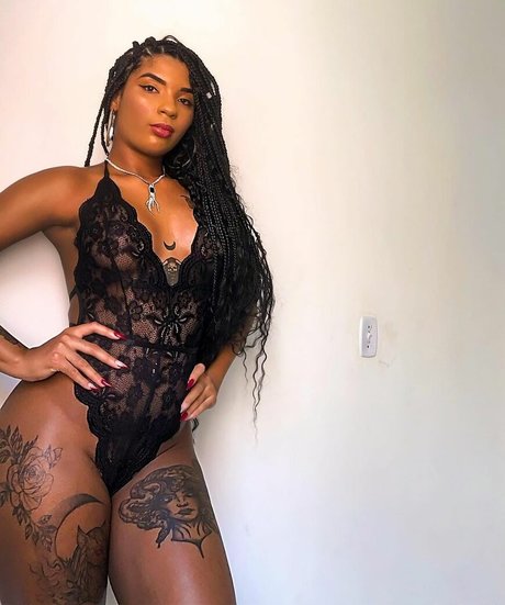 Medusaaa hot actress picture