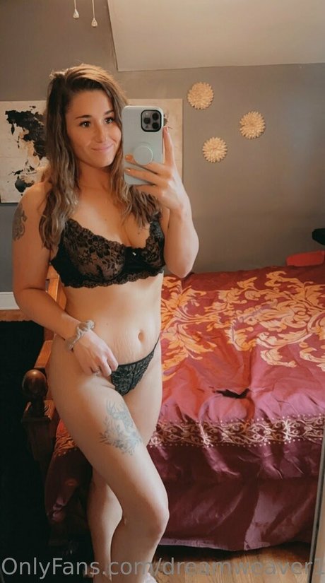 dreamweaver1996 porn actress gallery