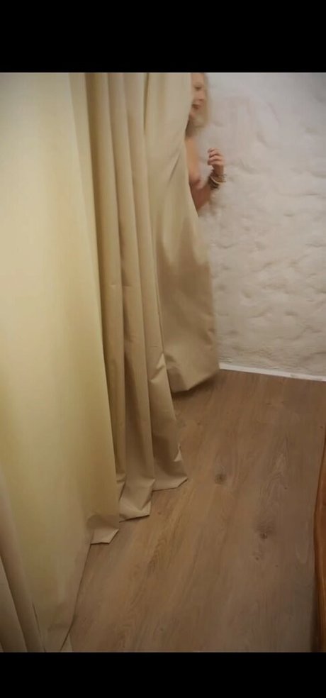 Sill Esteves model xxx img