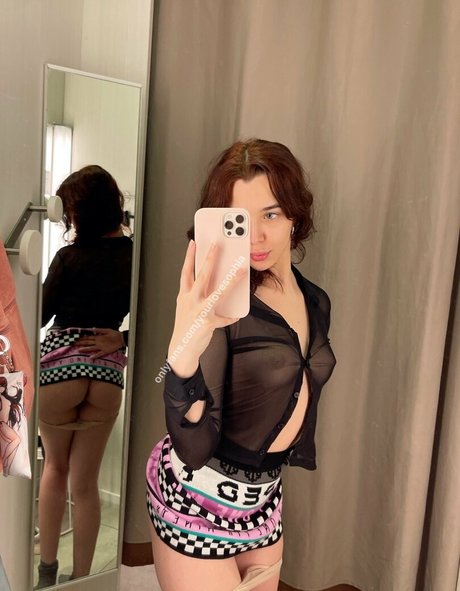 yourlovesophia nudes model pic