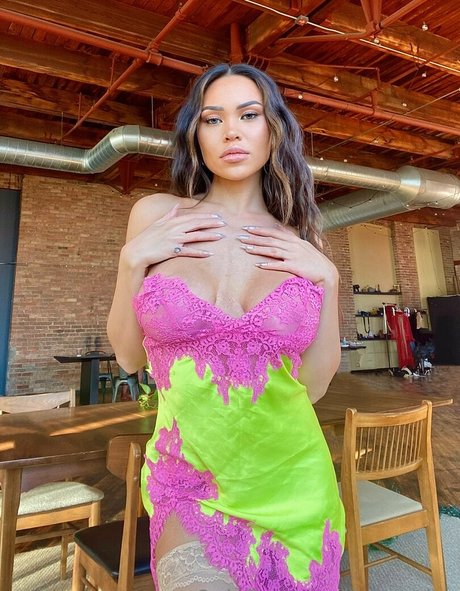 erisonice free model images