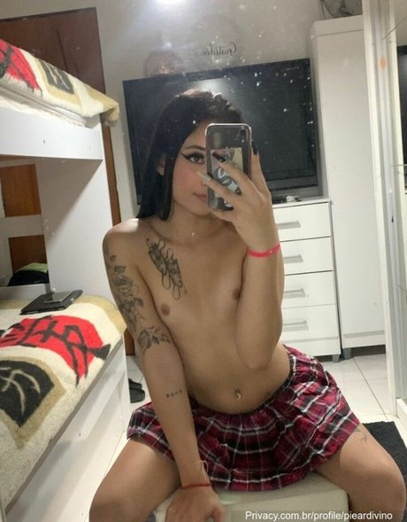 Pietra Ardivino nudes actress pics