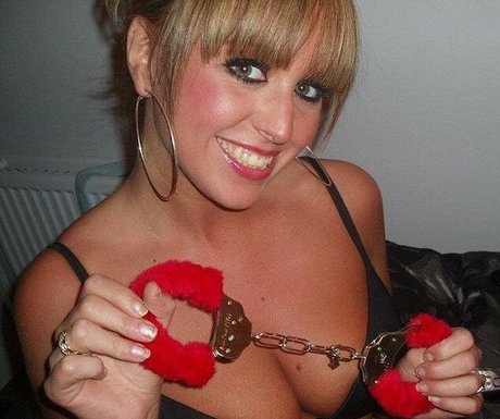 Lauren Penney nude star img