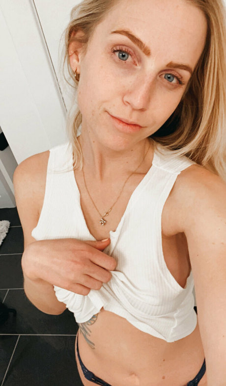 violet walker66 free perfect pornstar img