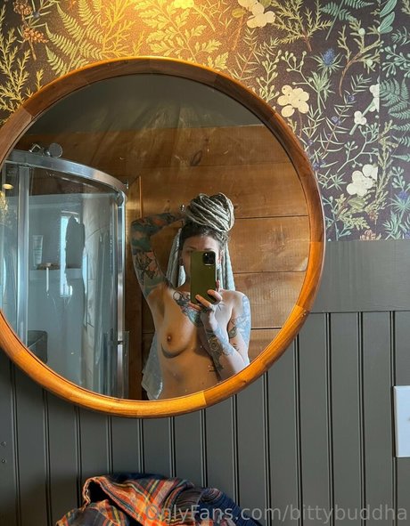 a bitty buddha1969 beautiful pornstar archive