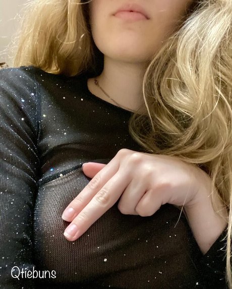 Qtiebuns ASMR star free image