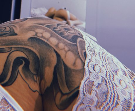 Aisha Tuchinscky pornstar hot photo