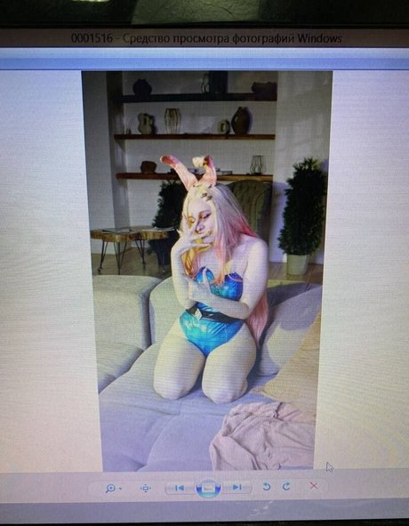 mia green tea pornstar art galleries