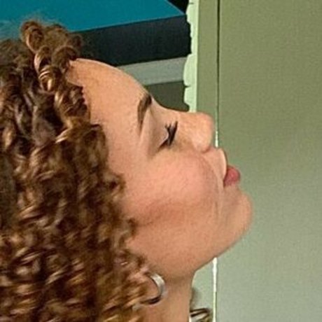 bklynnmarie pretty pornstar galleries