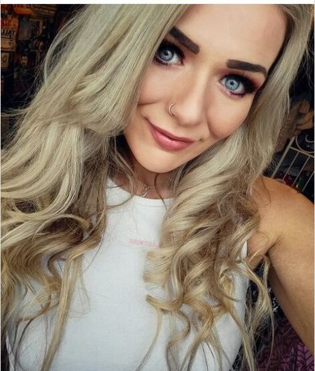 Session Moth Martina pornstar adult pics