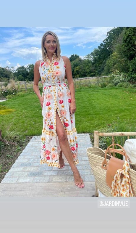 Mel Lowe star nude photo