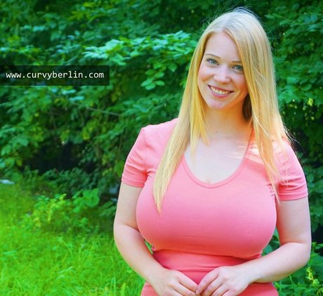 Laura Katz sex model picture