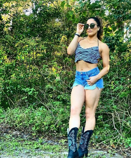 Raquel Rodriguez perfect model photo