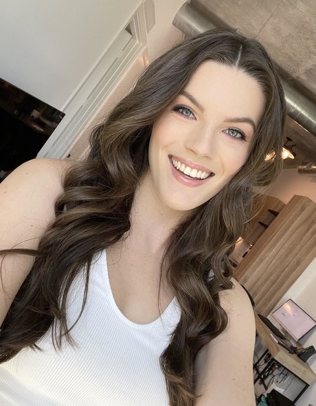 Fiona Frost art actress images