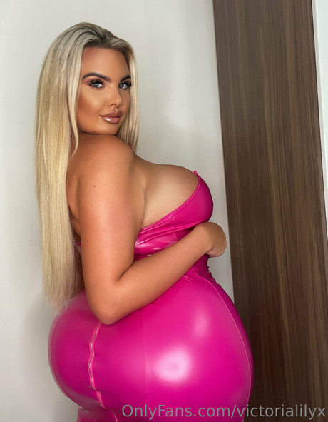 Victorialilyx pornstar hd img