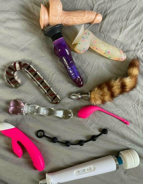 Sweet Aliceee sex star photo