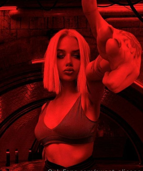 Sweet Aliceee best actress galleries