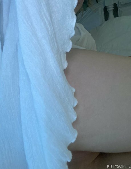 KittySophie free model photos