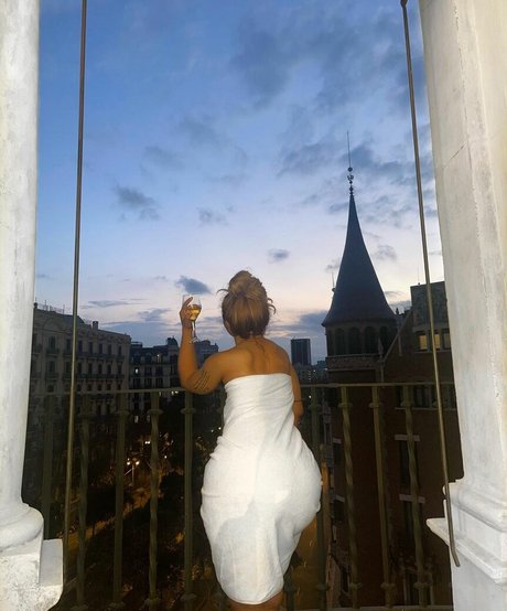 Esmee Dream nudes model images