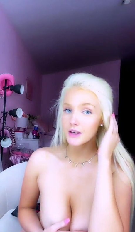 Linsey99 nude model photos