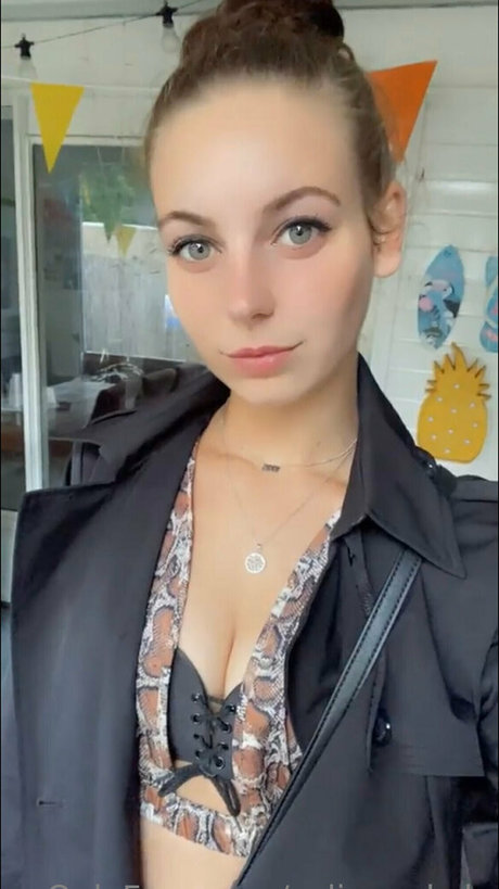 selinaxxkyle star hot photo