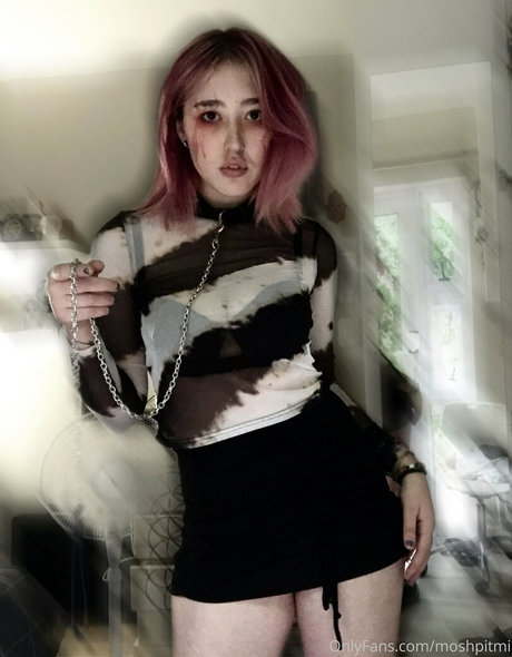 Moshpitmi pornstar pretty images