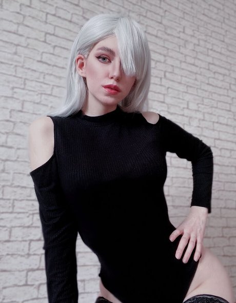 Sasha Dias art actress image