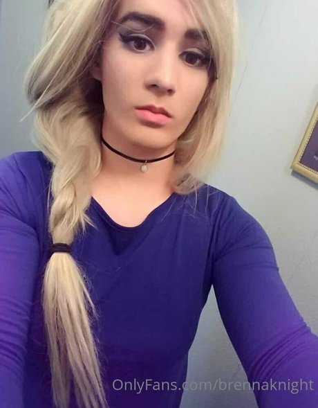 Brenna Knight nude model archive