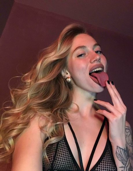 yammy bunny star adult galleries