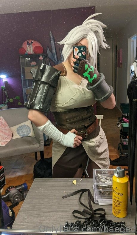 baeged star porn pic