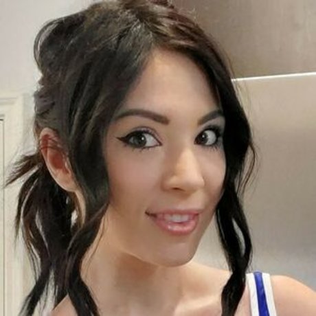 Melonie Mac pretty actress galleries