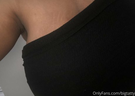 bigtatty erotic actress galleries