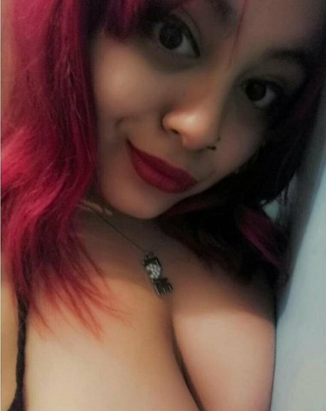 chachekush420 hd model gallery