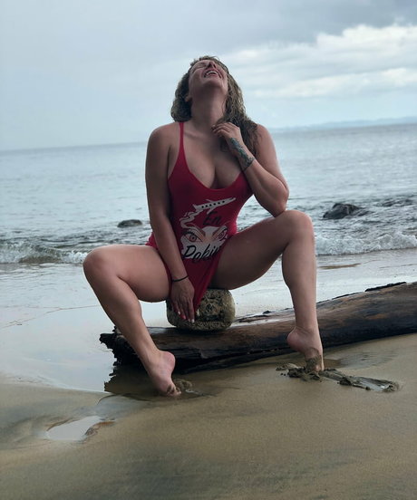 Angelique Burgos high quality model picture