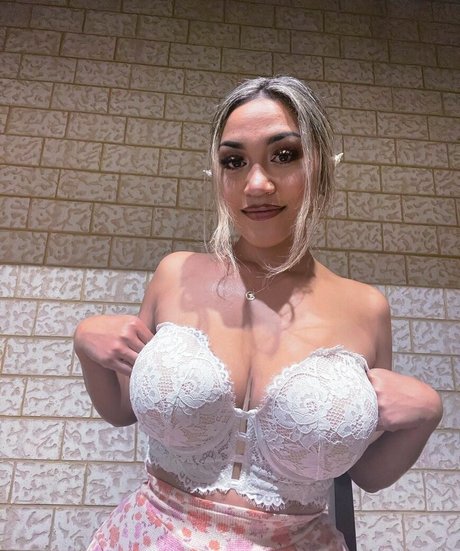 Shaikyla Haumu art star archive