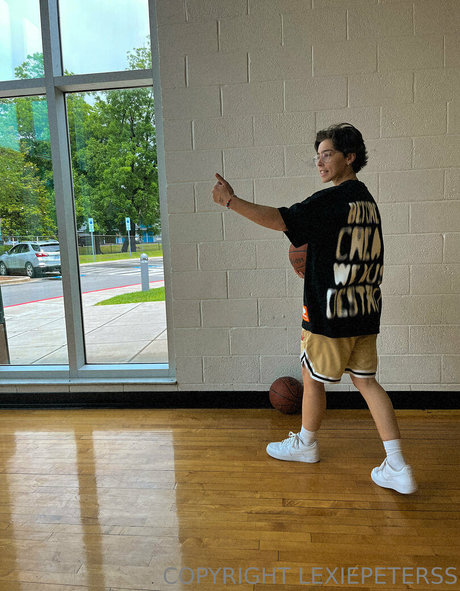 Lexiepeterss pornographic actress picture