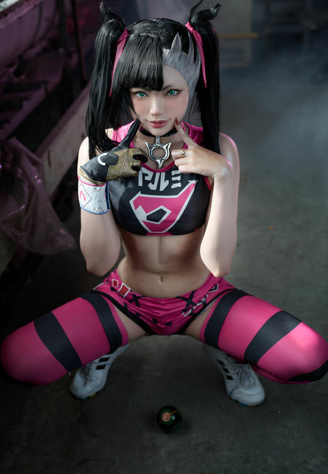 ZinieQ sex actress galleries