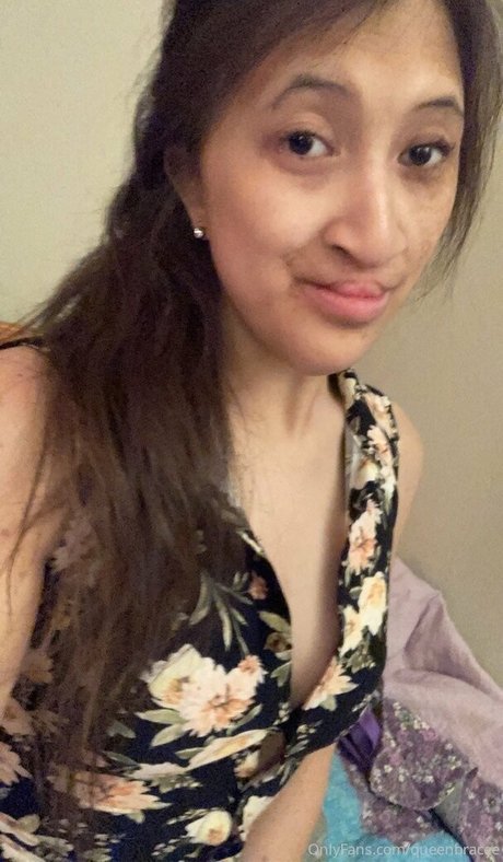 queenbracee sex model image