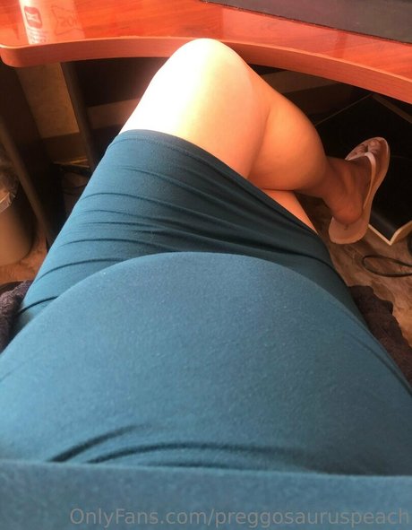 preggosauruspeach erotic actress image