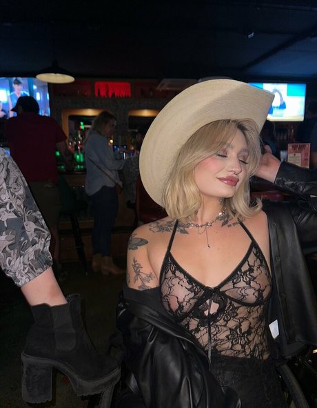 karleexrosee hot actress galleries