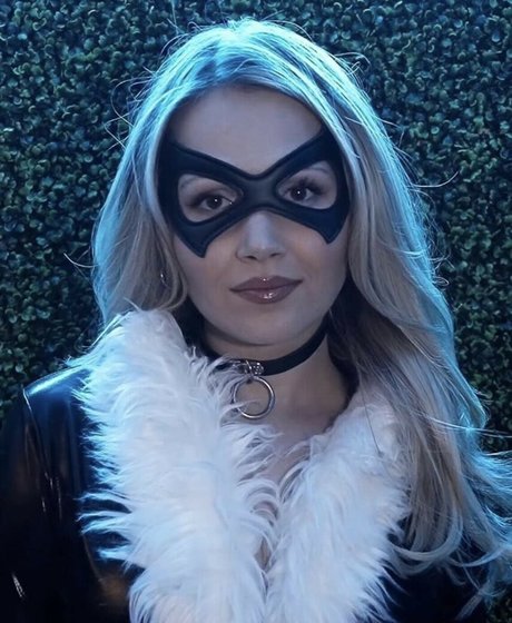 Kelli Berglund pornstar pictures