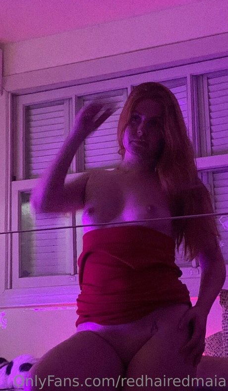 redhairedmaia star hot img