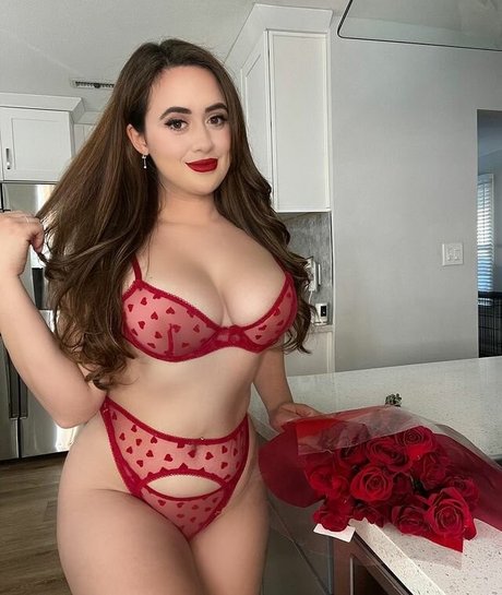 Veronica Rose pretty star images