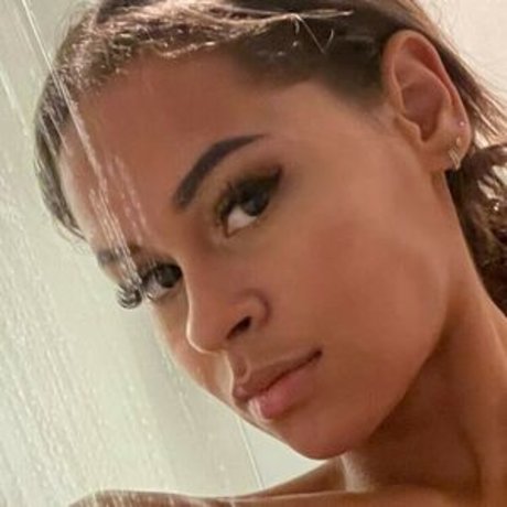 August Laines star nudes pics