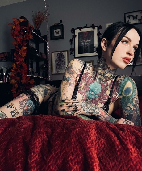 elporterofficial nude actress image