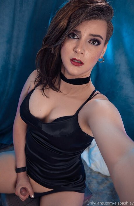 AlsoAshley beautiful star pics