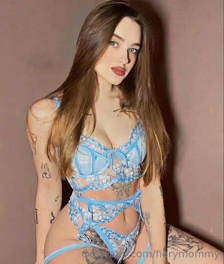 fierymommy art model picture